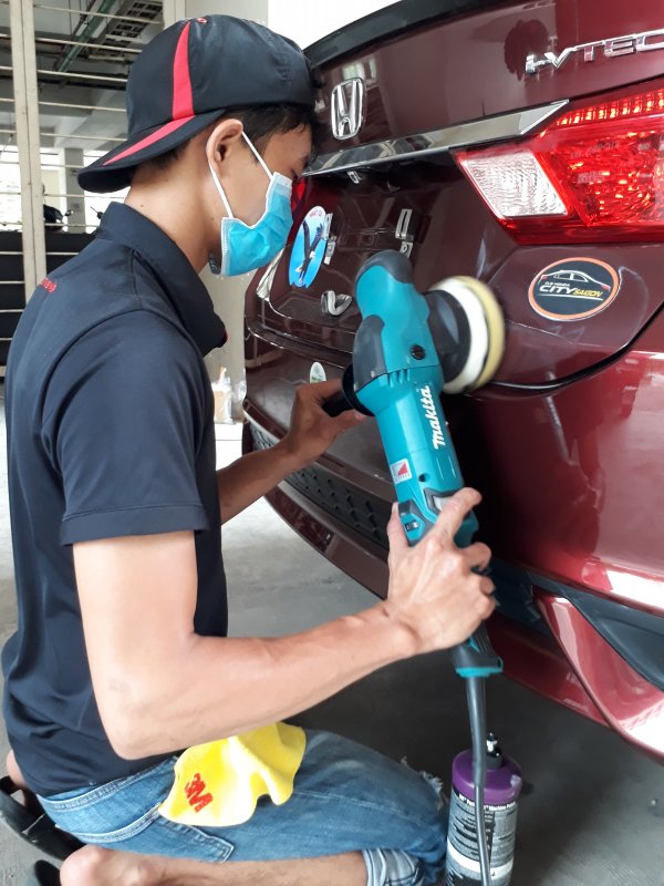 Đánh Bóng Xe Ô Tô 3 đánh bóng xe ô tô tphcm